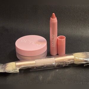 Doll 10 Pink Power Brightening Treatment Powder, Makeup Brush & Spread Love Lip